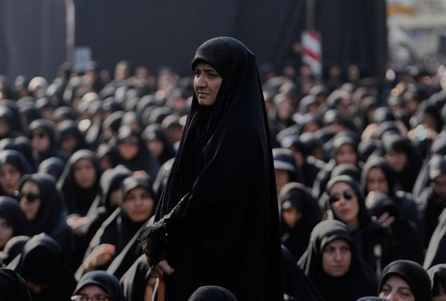 Ιρανή γυναίκα (AP) Ιρανή γυναίκα (AP)