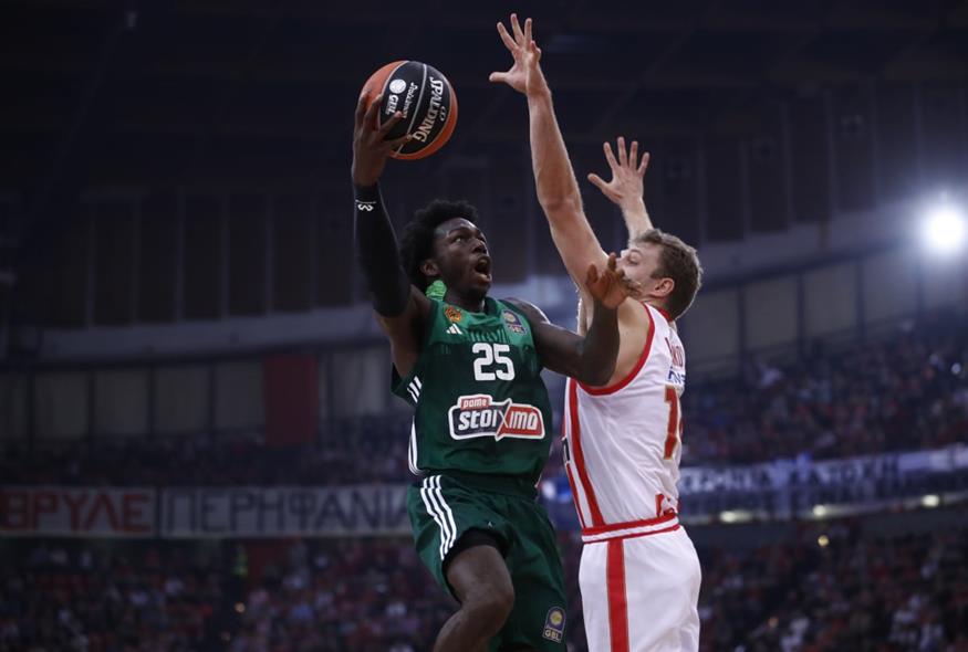 Κέντρικ Ναν και Σάσα Βεζένκοφ (ΣΤΕΛΙΟΣ ΣΤΕΦΑΝΟΥ/EUROKINISSI)