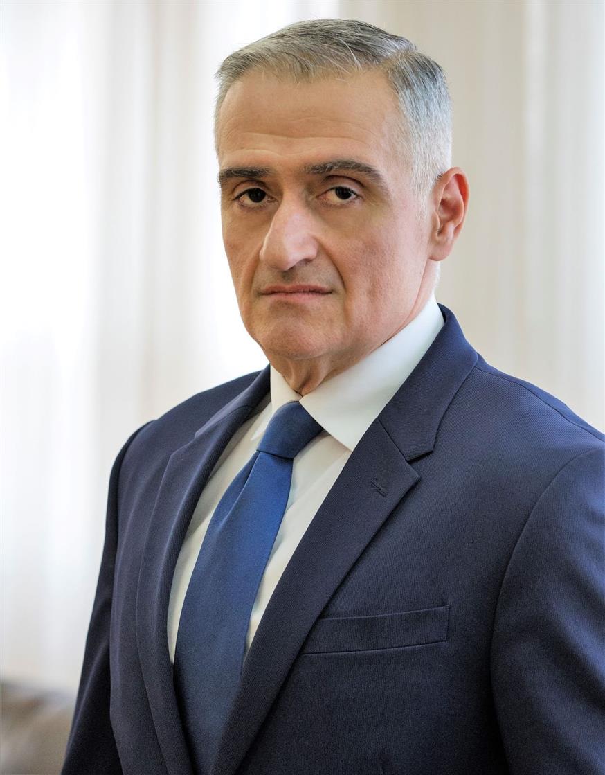 Γιώργος Κακουλάκης, δικηγόρος