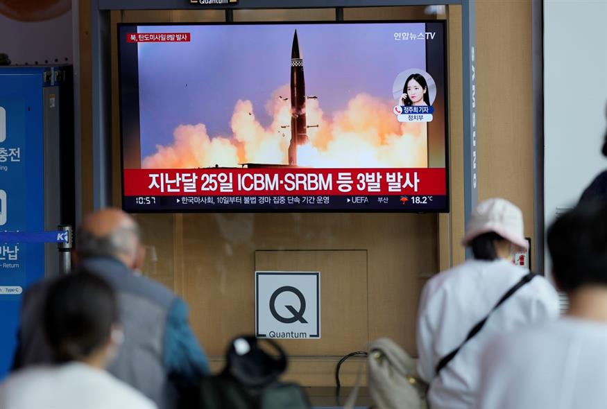 Η Βόρεια Κορέα εκτόξευσε οκτώ πυραύλους (AP Photo/Lee Jin-man)