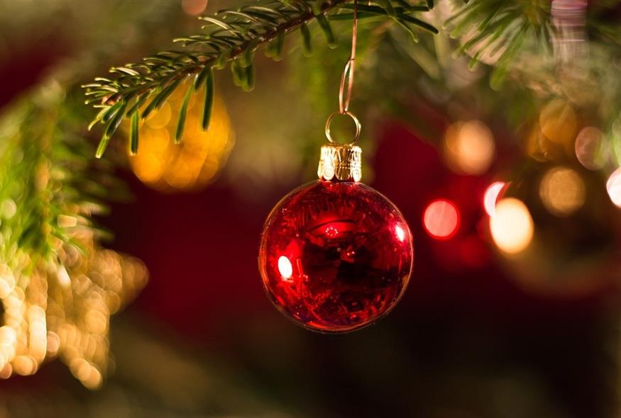 Χριστούγεννα - δέντρο (pixabay)