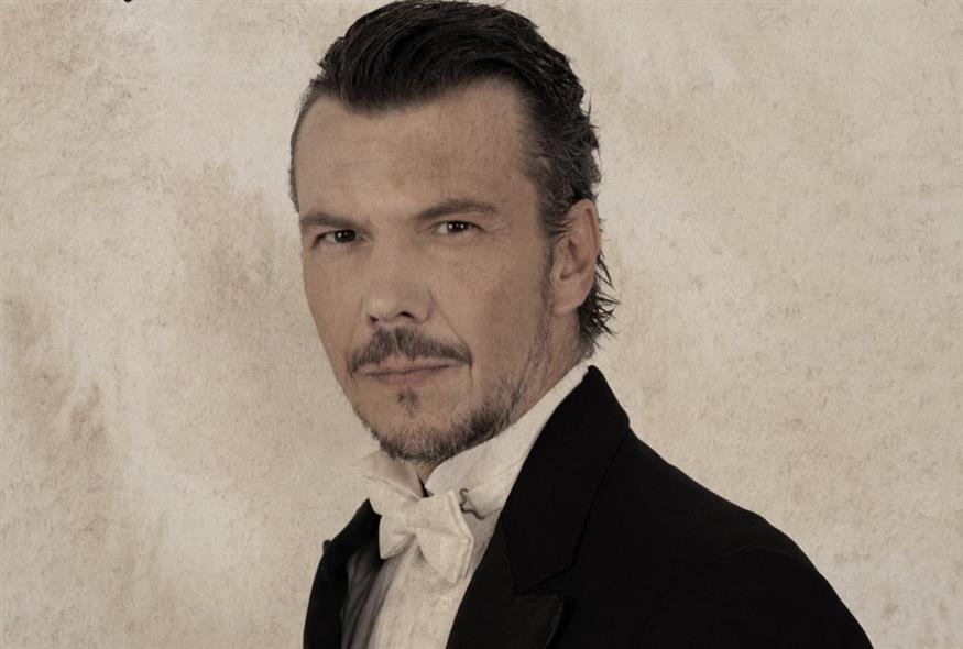 Ιωάννης Παπαζήσης