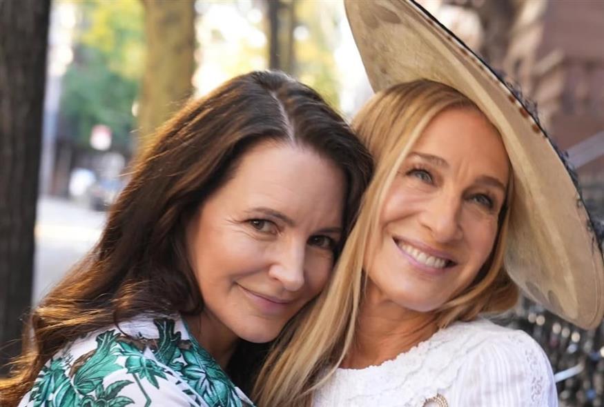 Κριστίν Ντέιβις - Σάρα Τζέσικα Πάρκερ (Copyright:Instagram)