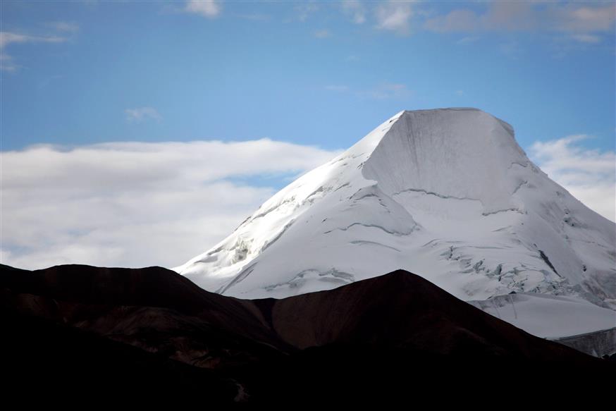 Παγετώνας στο Θιβέτ/(AP Photo/Elizabeth Dalziel)