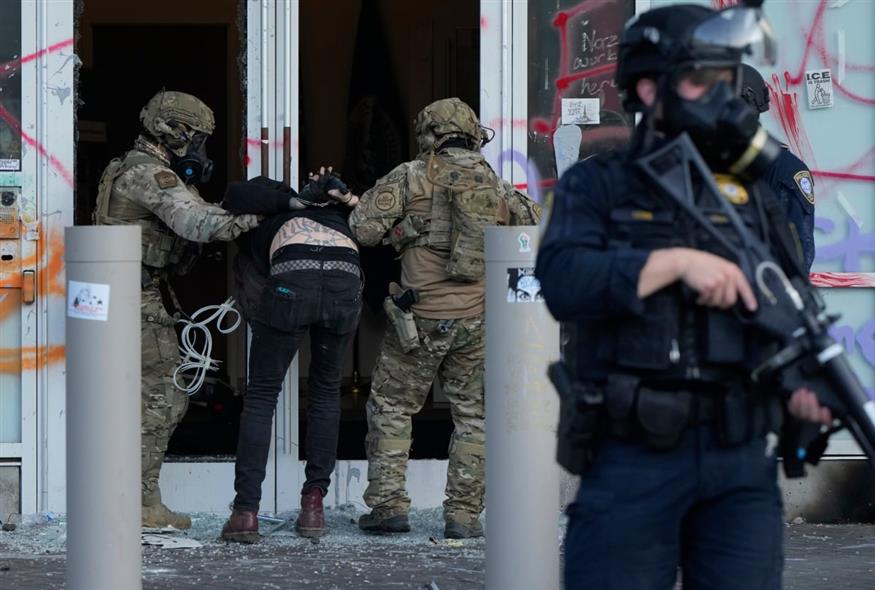 Δυνάμεις της ICE στις ΗΠΑ (AP Photo/Jenny Kane, File)