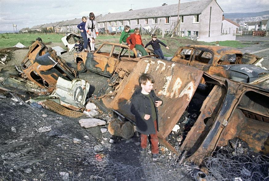 Βόρεια Ιρλανδία - IRA (AP Photo/Michel Lipchitz) Βόρεια Ιρλανδία - IRA (AP Photo/Michel Lipchitz)