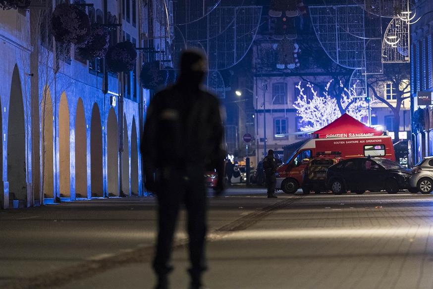 Φωτογραφία από το σημείο της επίθεσης στο Στρασβούργο (AP)