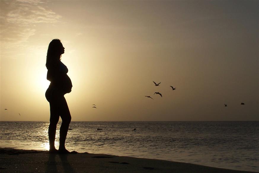 Έγκυος γυναίκα/pixabay.com