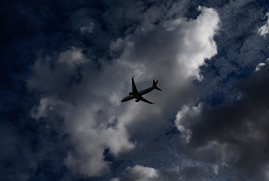 Αεροπλάνο (AP Photo/Emrah Gurel)