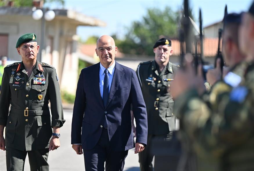 Δένδιας (INTIME)