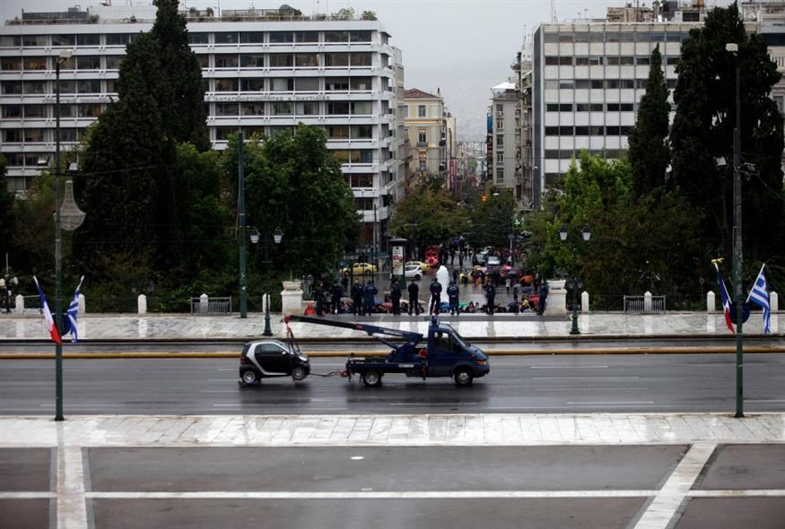 γερανός/EUROKINISSI/ΓΙΩΡΓΟΣ ΚΟΝΤΑΡΙΝΗΣ)