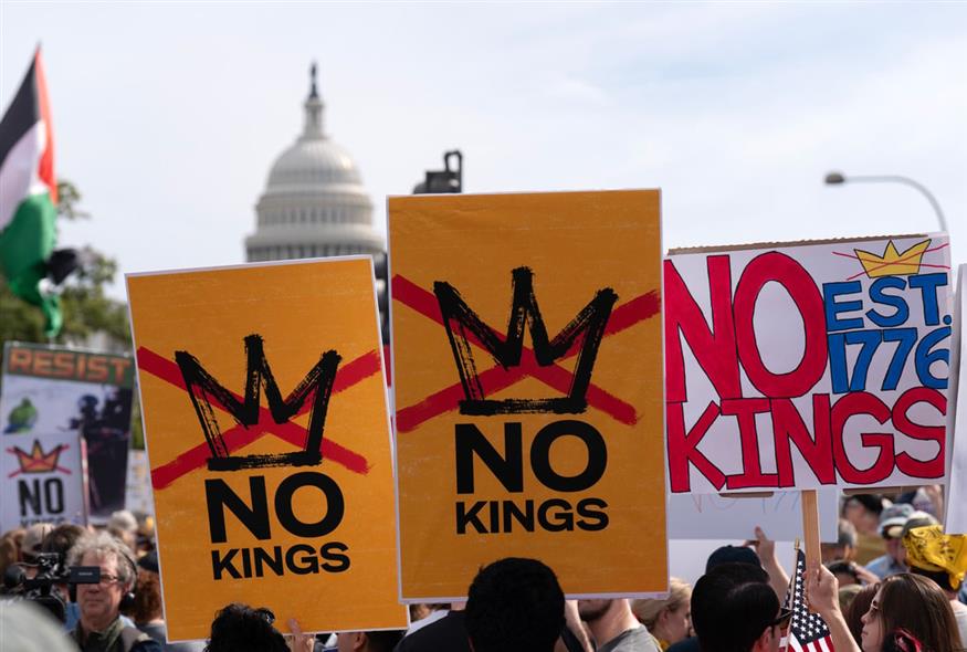 Το κίνημα «No Kings» πλημμυρίζει τις ΗΠΑ - Μαζικές διαδηλώσεις (AP)