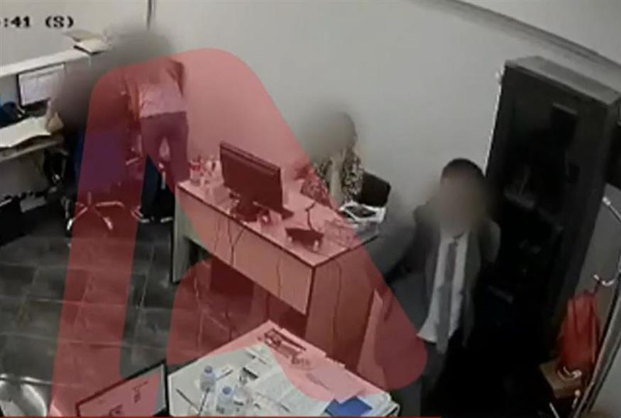 Βίντεο - ντοκουμέντο από την επίθεση 43χρονου σε παλιό συμμαθητή του (Alpha)