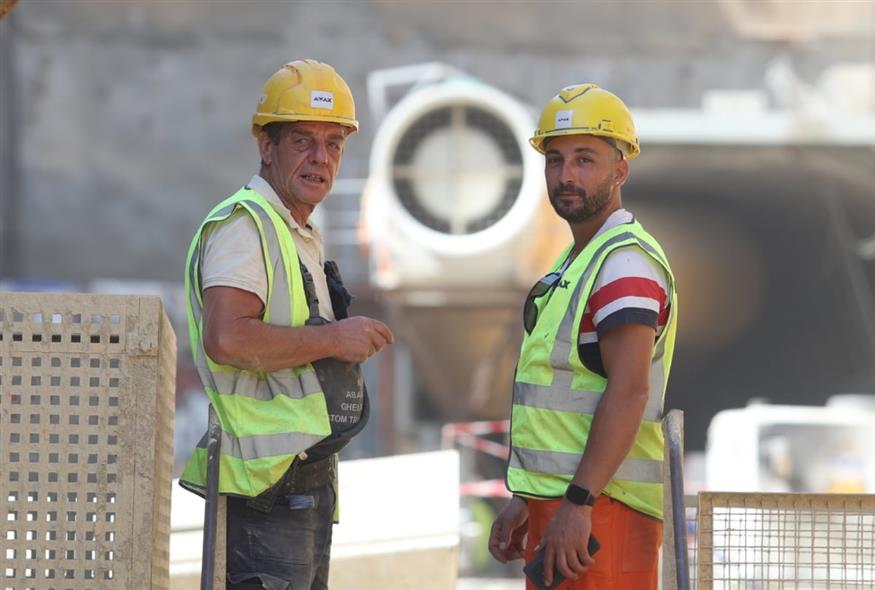 ΞΕΝΑΓΗΣΗ ΣΤΟ ΕΡΓΟΤΑΞΙΟ ΤΟΥ ΜΕΤΡΟ ΤΗΣ "ΒΕΪΚΟΥ" (ΣΩΤΗΡΗΣ ΔΗΜΗΤΡΟΠΟΥΛΟΣ/EUROKINISSI)