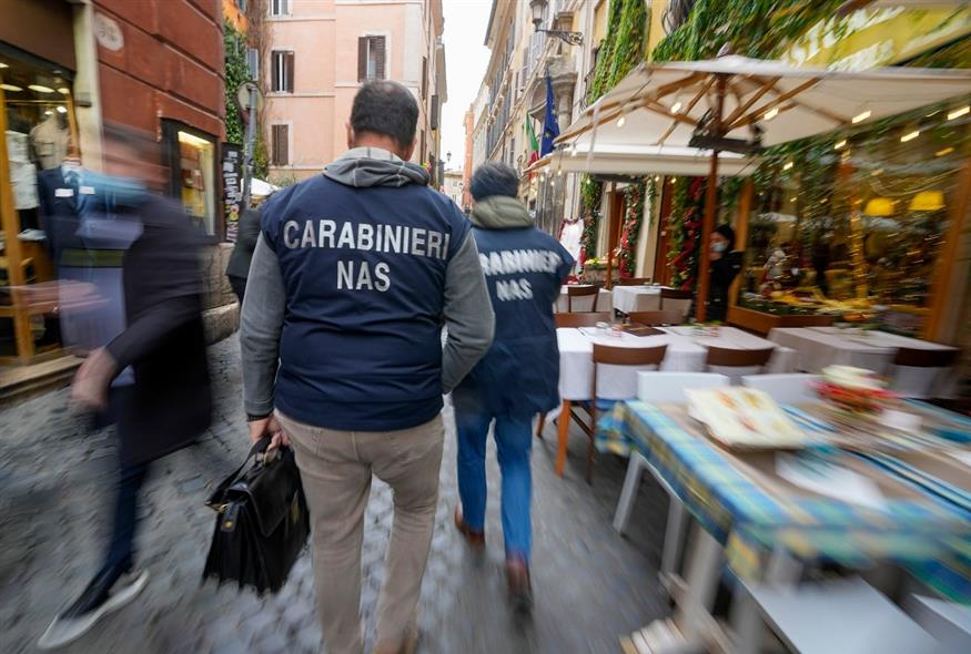 Ιταλία αστυνομικοί/ AP