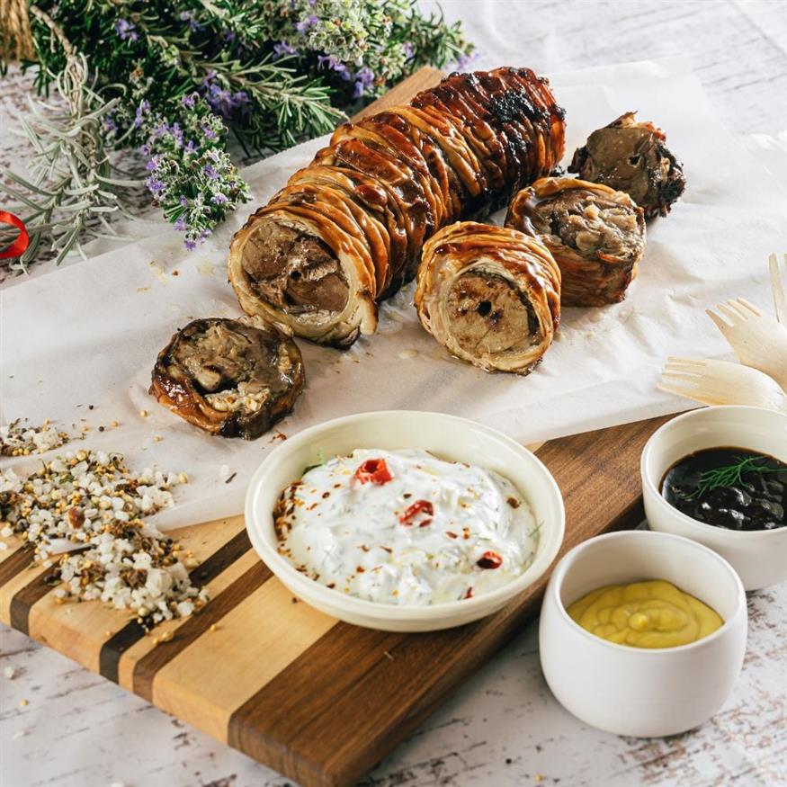 ©Ντίνα Νικολάου