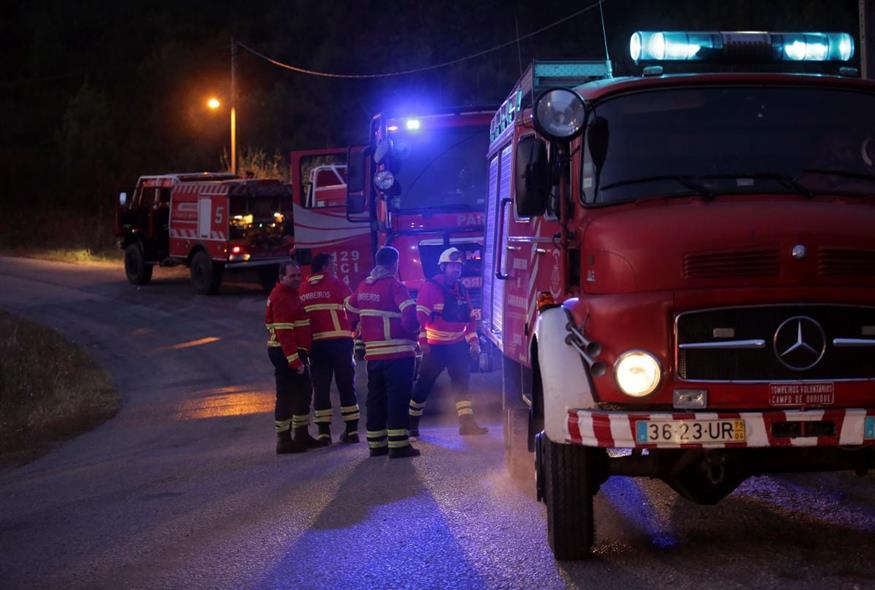 Πυροσβέστες στην Πορτογαλία (AP Photo/Armando Franca)