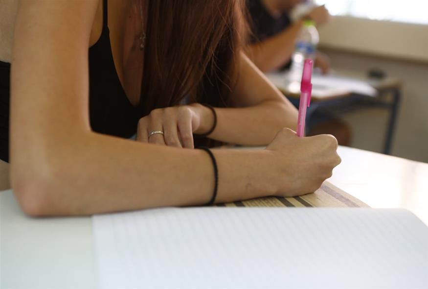 ΕΝΑΡΞΗ ΠΑΝΕΛΛΑΔΙΚΩΝ ΕΞΕΤΑΣΕΩΝ 2024 ΣΤΑ ΓΕΝΙΚΑ ΛΥΚΕΙΑ ΤΗΣ ΧΩΡΑΣ (ΣΩΤΗΡΗΣ ΔΗΜΗΤΡΟΠΟΥΛΟΣ/ EUROKINISSI)