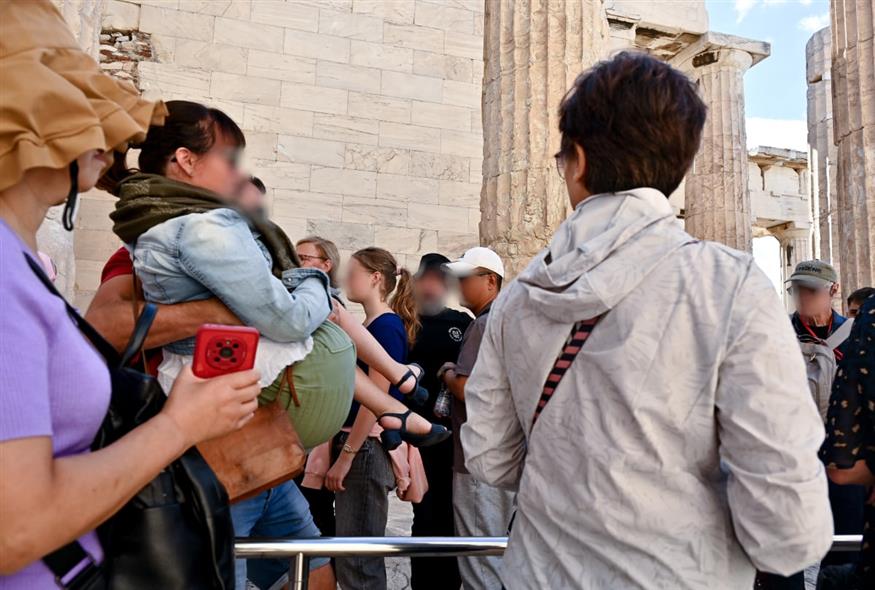 ΑμεΑ στην Ακρόπολη (INTIME NEWS/ΝΙΚΟΣ ΧΑΛΚΙΟΠΟΥΛΟΣ) ΑμεΑ στην Ακρόπολη (INTIME NEWS/ΝΙΚΟΣ ΧΑΛΚΙΟΠΟΥΛΟΣ)