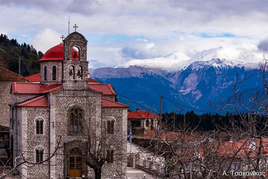 Στο Κερασοχώρι καρτερεί πάντα η μαγεία των βουνών...
