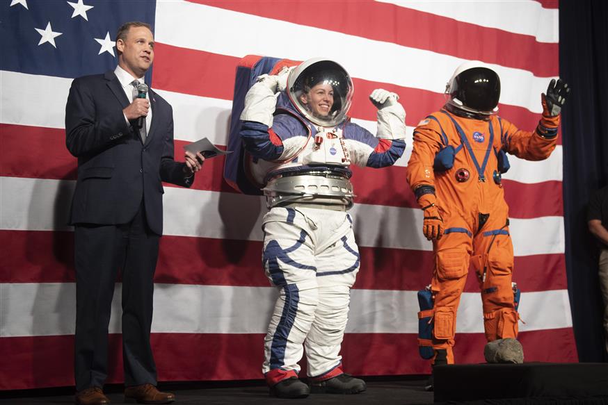 Η νέα στολή της NASA/AP Images