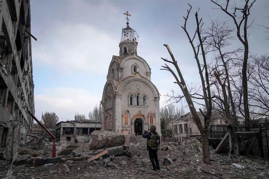 Η βομβαρδισμένη Μαριούπολη / AP Photo/Evgeniy Maloletka, File