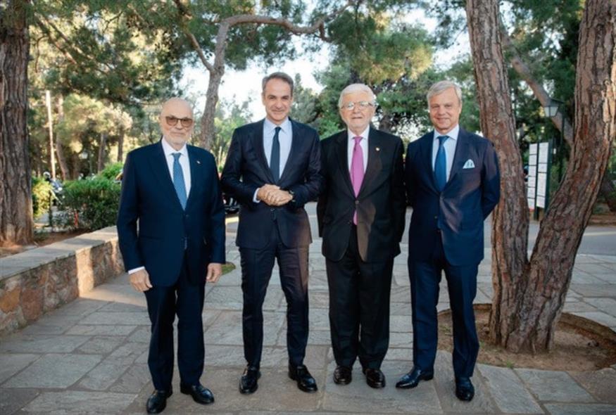 Κολλέγιο Αθηνών Κολλέγιο Αθηνών