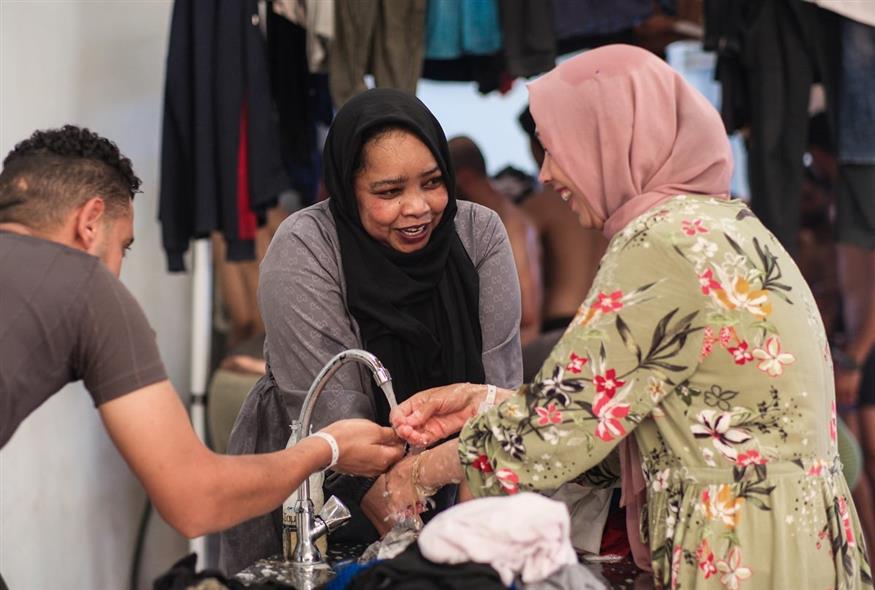 Μετανάστες στην Κρήτη (ΓΙΑΝΝΗΣ ΑΓΓΕΛΑΚΗΣ/EUROKINISSI)