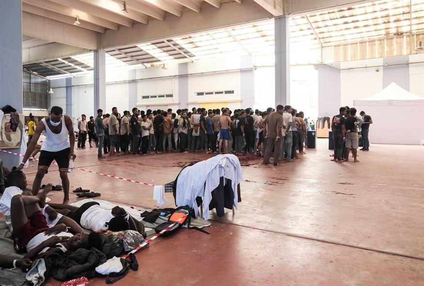 Μετανάστες στην Κρήτη (ΓΙΑΝΝΗΣ ΑΓΓΕΛΑΚΗΣ/EUROKINISSI)