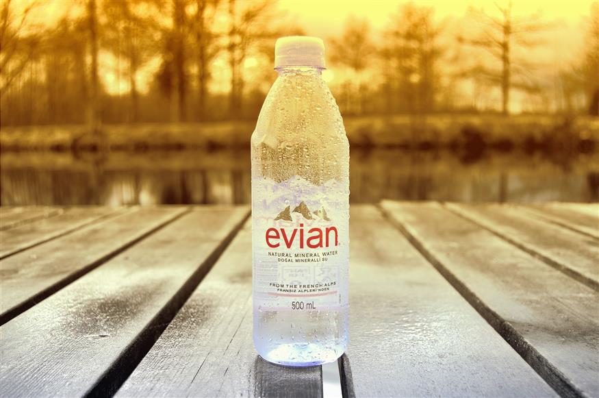 Νερό Evian/pixabay.com
