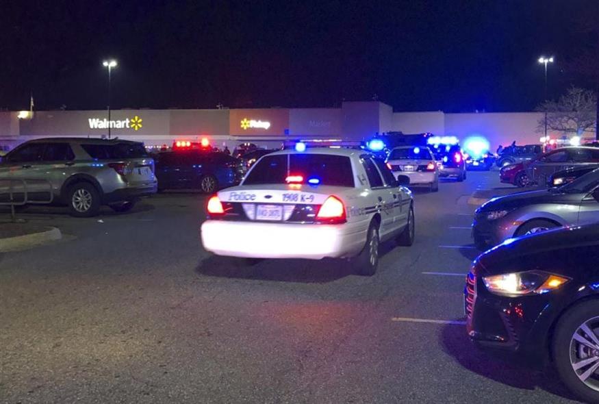 Πυροβολισμοί σε Walmart στη Βιρτζίνια