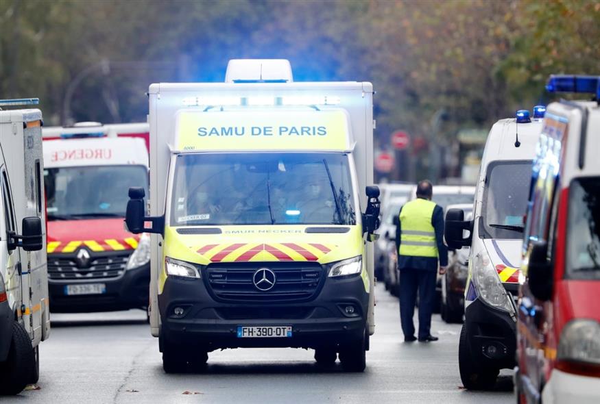 Ασθενοφόρο στη Γαλλία (AP)