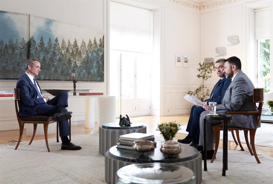 Ο Κυριάκος Μητσοτάκης στο Ώρα Ελλάδος Ο Κυριάκος Μητσοτάκης στο Ώρα Ελλάδος