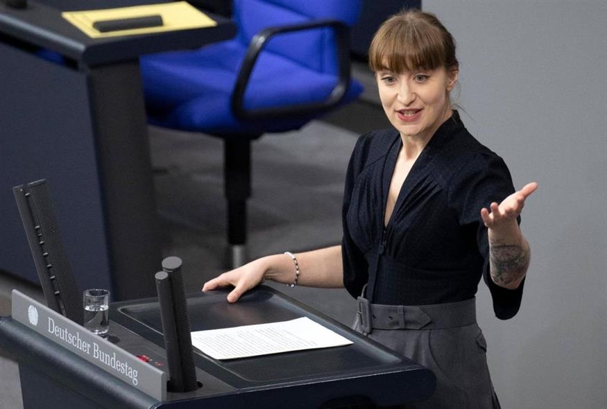 Χάιντι Ράιχινεκ (Χ)