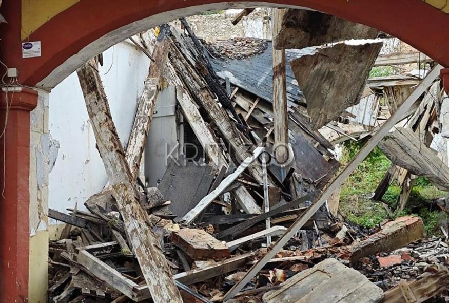 Κατάρρευση του πρώην Πολεμικού Μουσείου στα Χανιά Κατάρρευση του πρώην Πολεμικού Μουσείου στα Χανιά