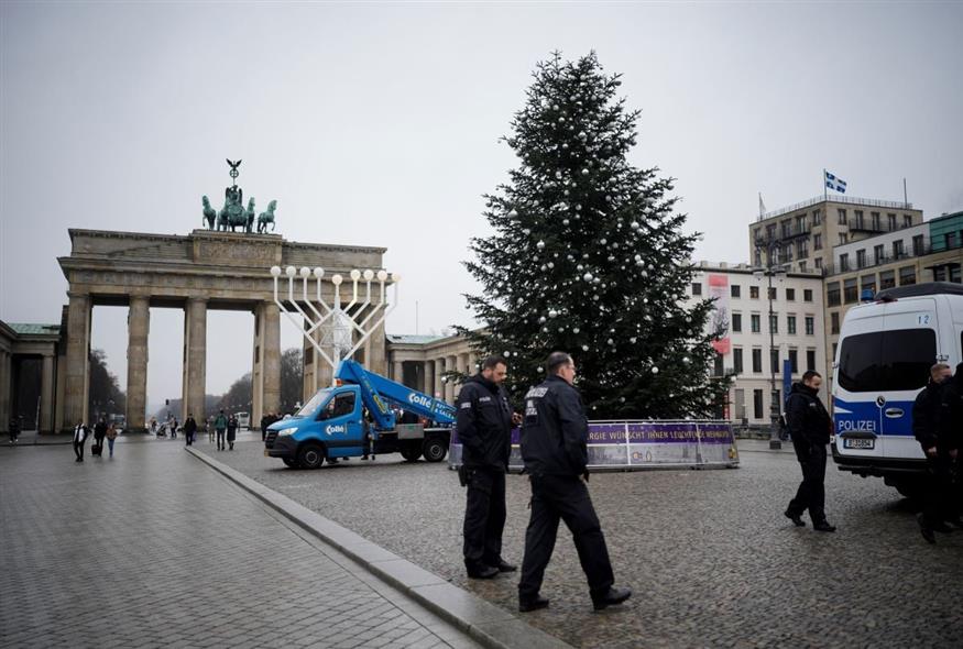 Αστυνομία στο Βερολίνο (AP Photo/Markus Schreiber)