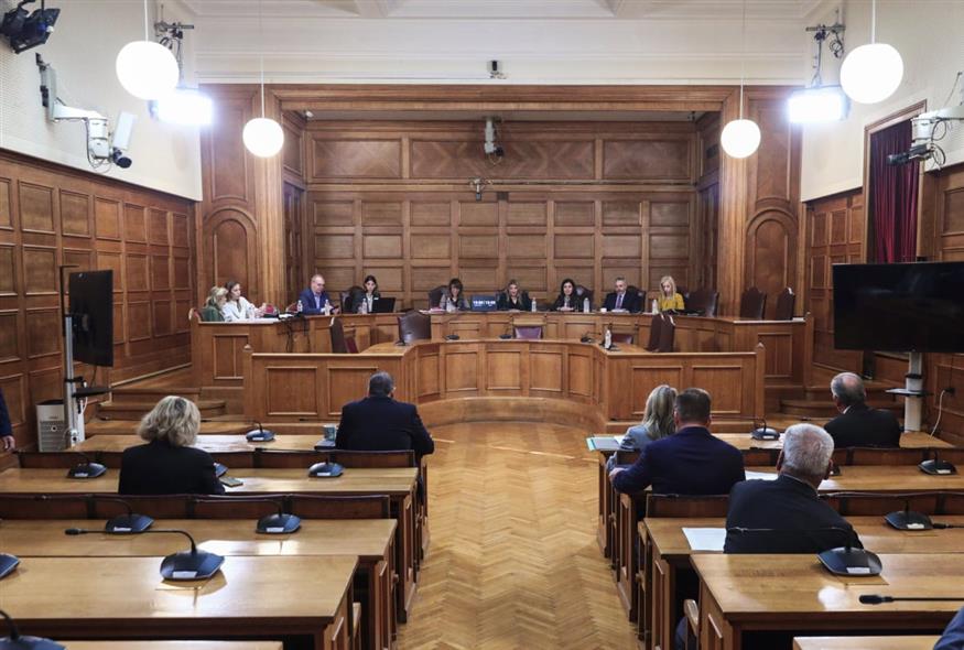 Η Εξεταστική Επιτροπή (Eurokinissi)