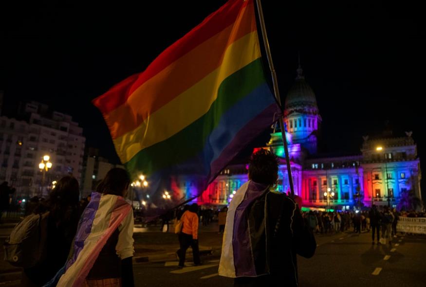 Η ΛΟΑΤΚΙ σημαία στην Αργεντινή/AP