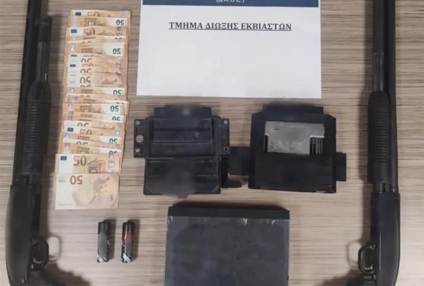 Εκβιαστής - Τik toker/EΛΑΣ