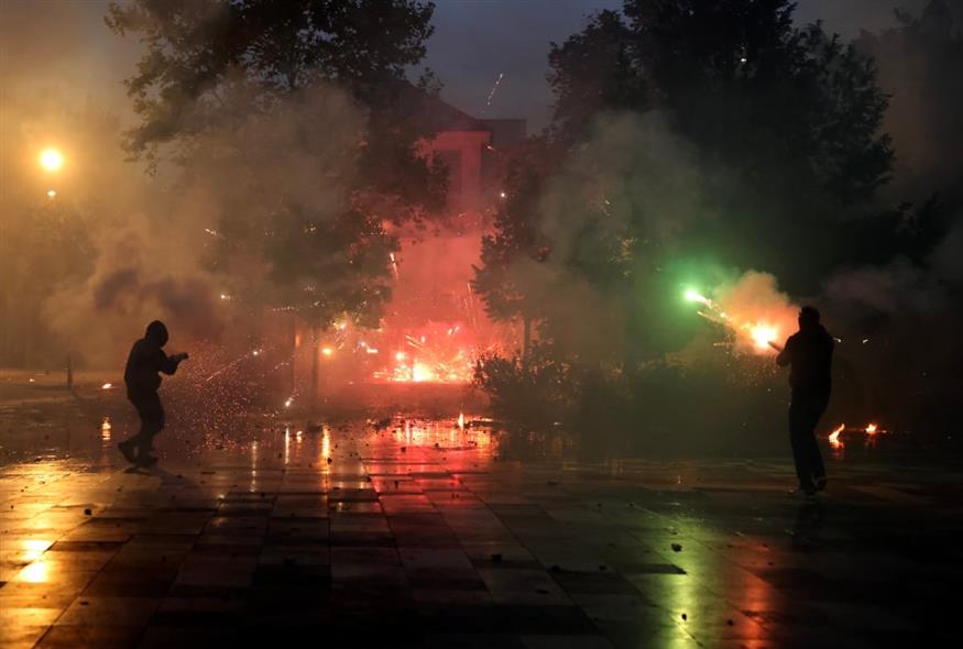 Διαδηλωτές στην Αλβανία Διαδηλωτές στην Αλβανία