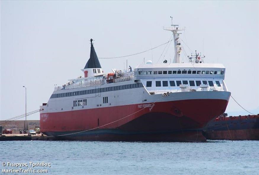 Fast Ferries Andros (Γιώργος Τριβίλας / marinetraffic.com)
