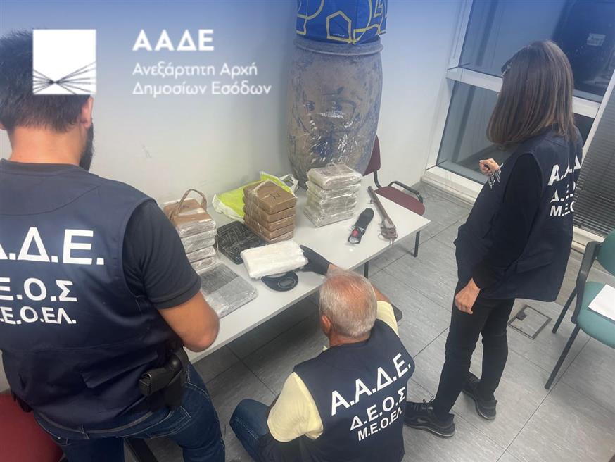 ΑΑΔΕ - Επιχείρηση «Τα Άνθη του Κακού» ΑΑΔΕ - Επιχείρηση «Τα Άνθη του Κακού»