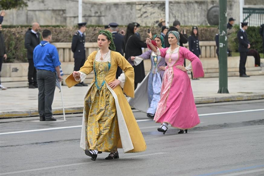 Παρέλαση 25η Παρέλαση 25η