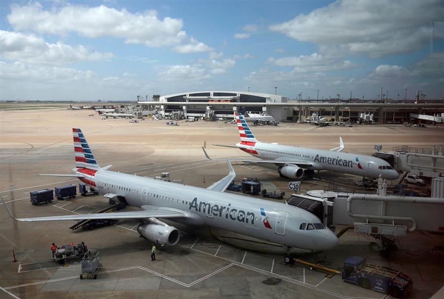 Αεροπλάνα της American Airlines/AP Photo
