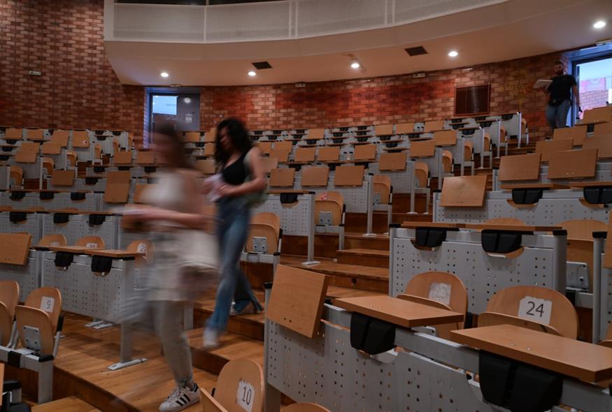 Φοιτητές (ΤΑΤΙΑΝΑ ΜΠΟΛΑΡΗ/EUROKINISSI)