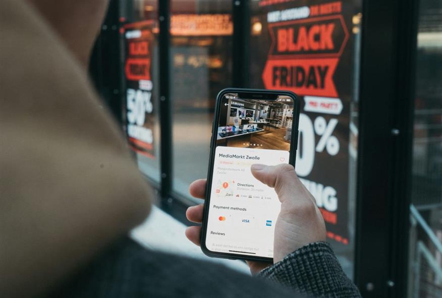 Black Friday (UNSPLASH)