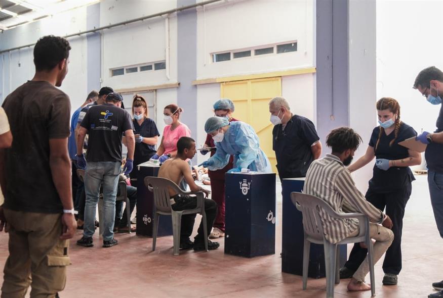 Δομή προσωρινής φιλοξενίας στα Χανιά (EUROKINISSI)