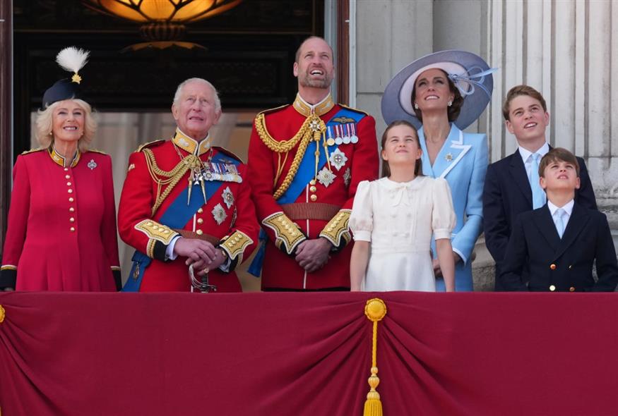 Trooping the Colour - Βασιλική οικογένεια Trooping the Colour - Βασιλική οικογένεια