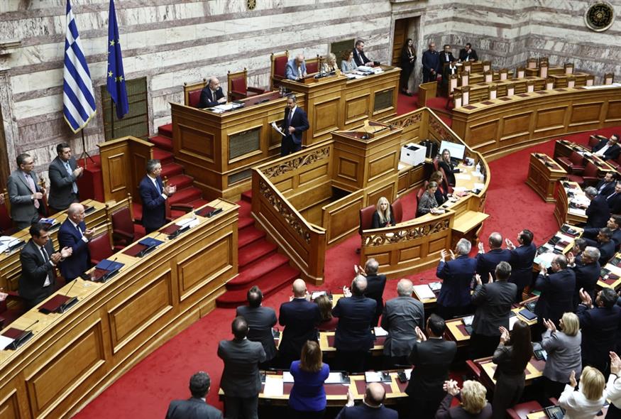 Η Ολομέλεια στη Βουλή (INTIME NEWS/ΠΕΡΙΣΤΕΡΗΣ ΔΗΜΗΤΡΗΣ)