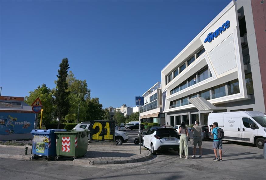 Νεκρός αστυνομικός στον Άγιο Δημήτριο (INTIME) Νεκρός αστυνομικός στον Άγιο Δημήτριο (INTIME)